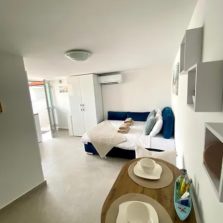 Escape Apartment