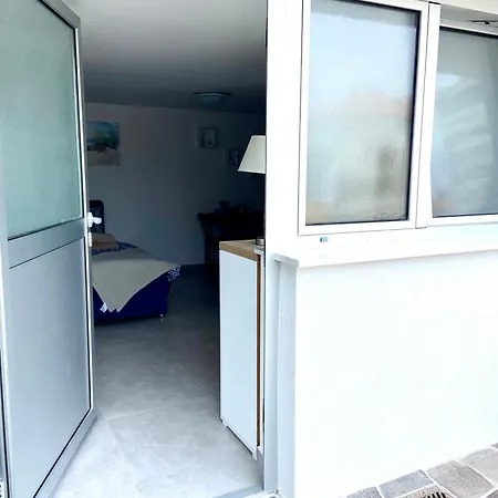 Apartment Escape *
